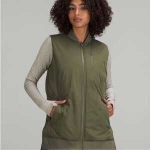 lululemon athletica Olive  Women's Bomber Vest Sz 8 EUC Workout Jacket